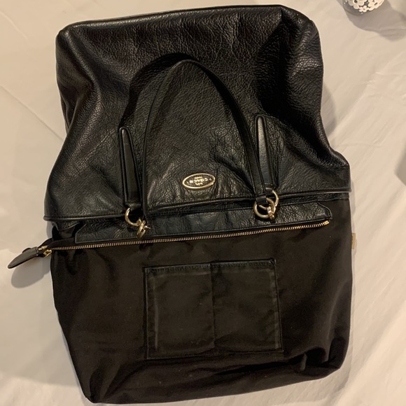 Coach - Picture 8 of 13